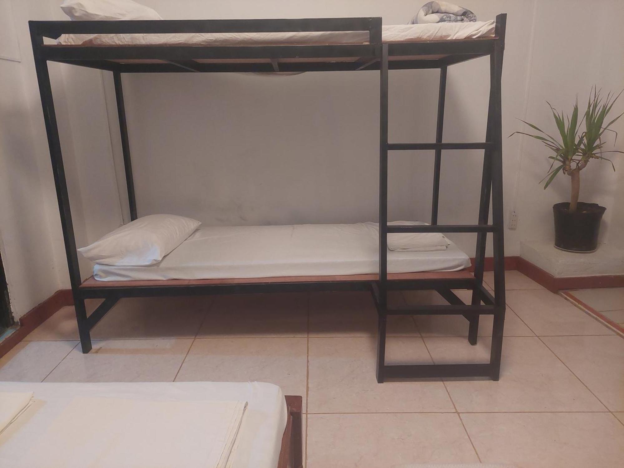Larmar Bed And Breakfast Пуэрто-Принцеса Экстерьер фото