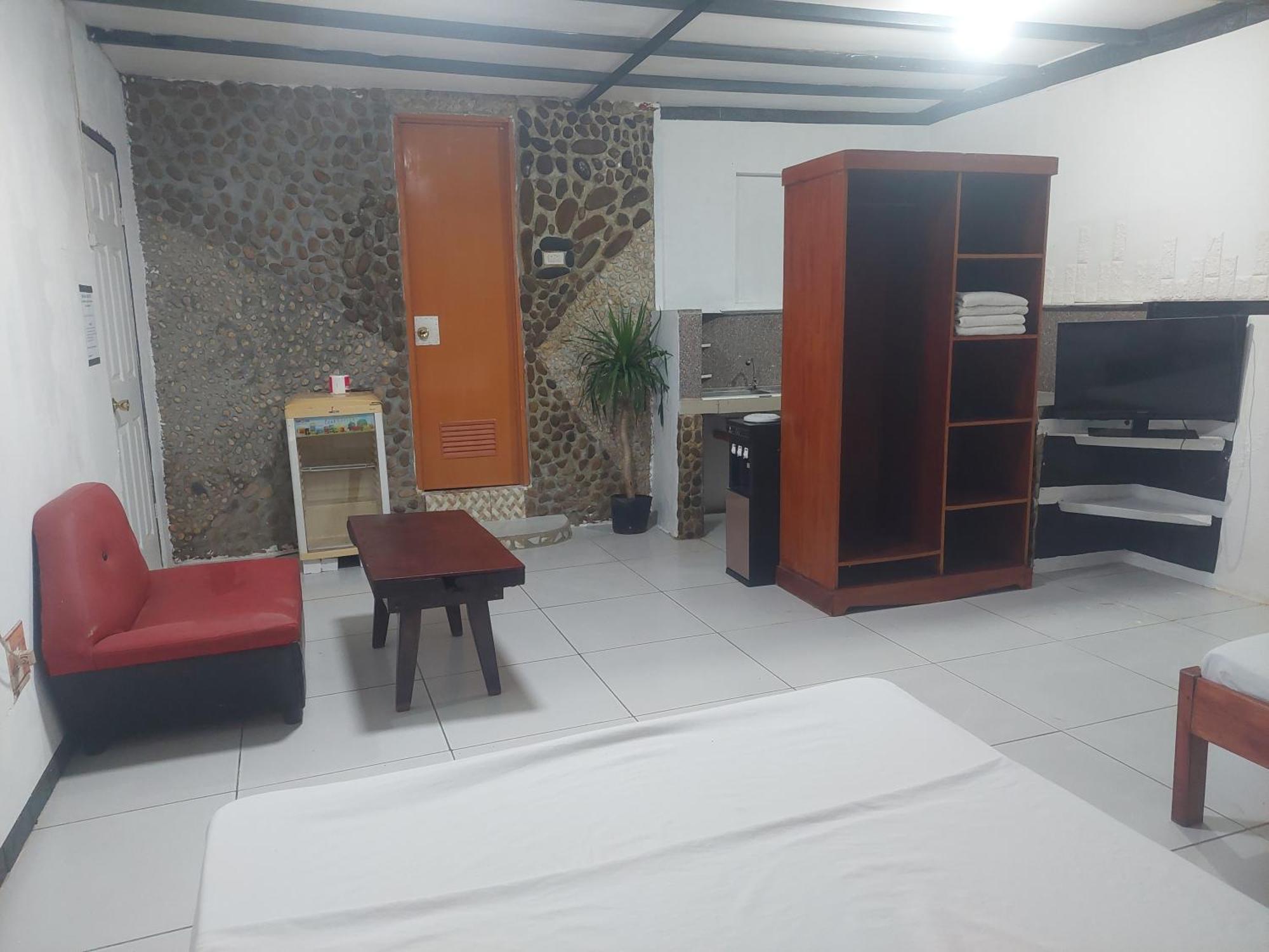 Larmar Bed And Breakfast Пуэрто-Принцеса Экстерьер фото