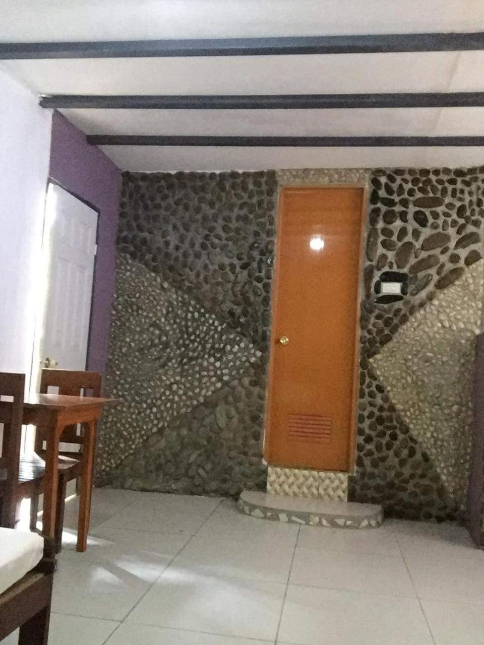 Larmar Bed And Breakfast Пуэрто-Принцеса Экстерьер фото
